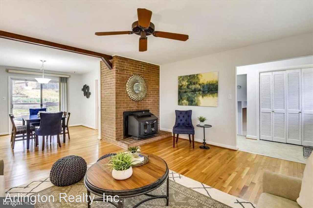 7728 Oak St - Photo 3 of 35