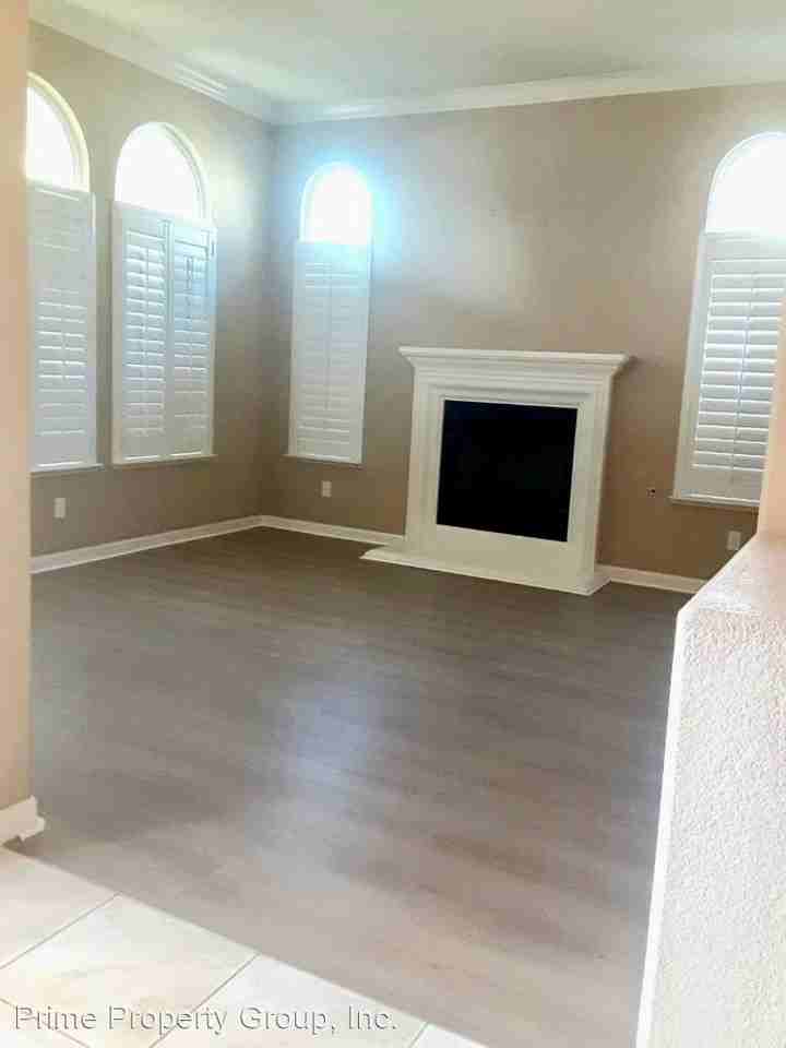 10003 E Taron Dr - Photo 3 of 9