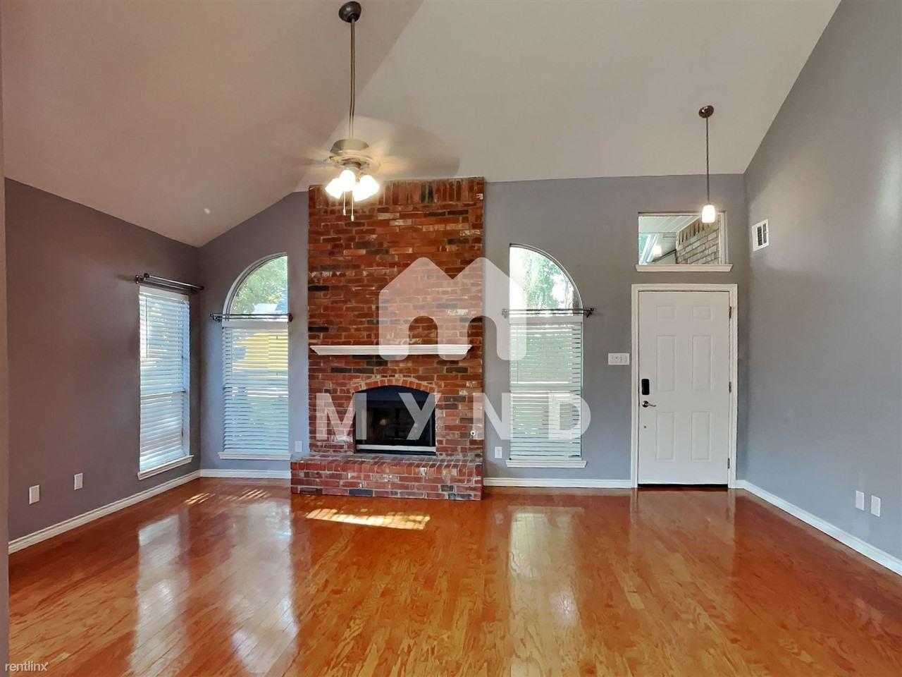 2036 Brookville Ln - Photo 2 of 18
