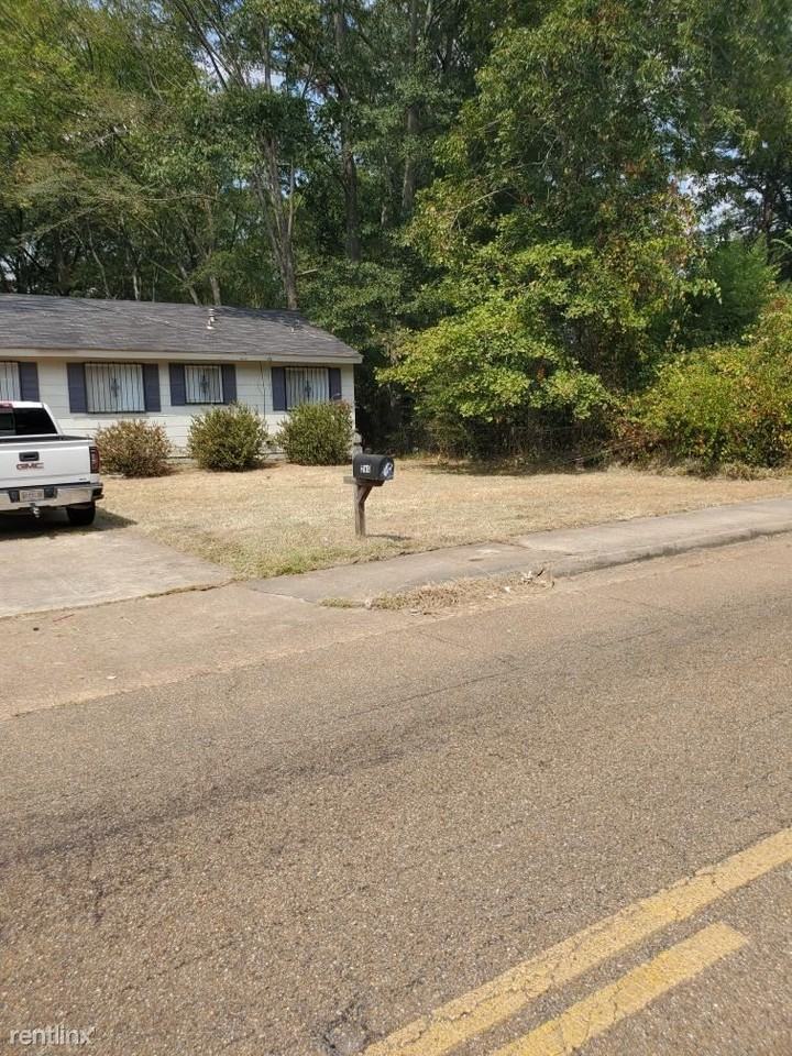 260 Savanna St - Photo 3 of 14