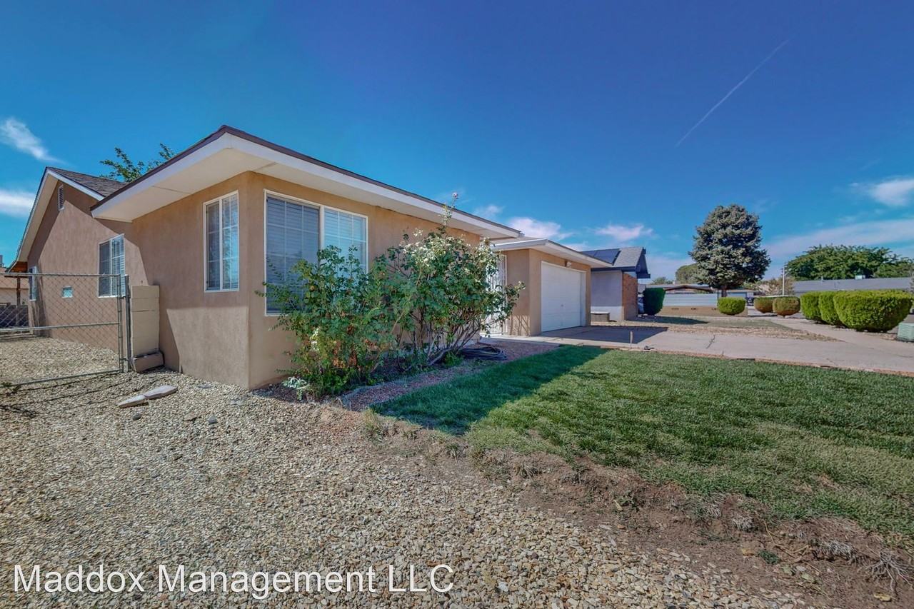 7300 Aladdin Ct Nw - Photo 2 of 46