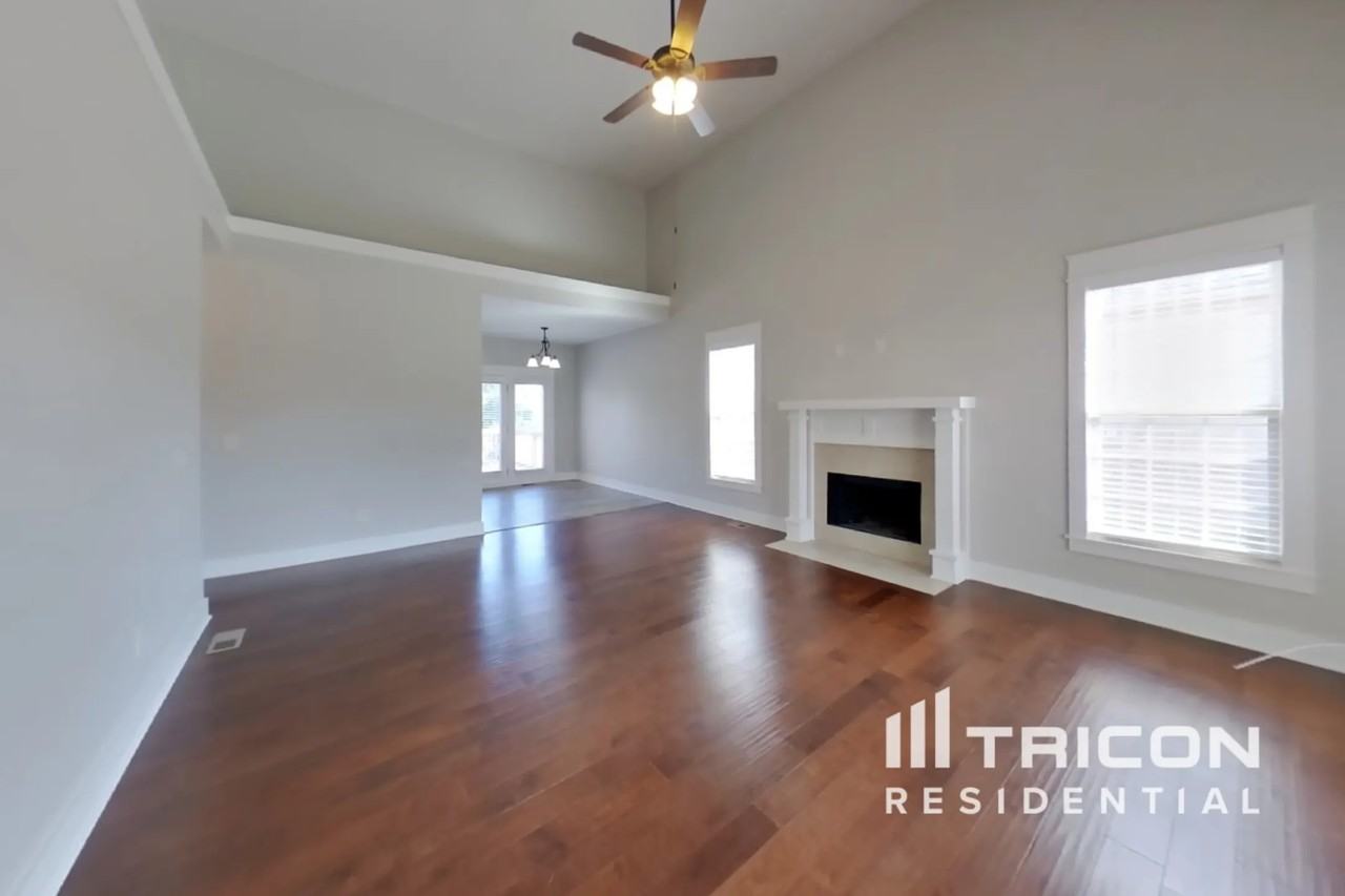 1028 Harper Dean Way - Photo 2 of 31