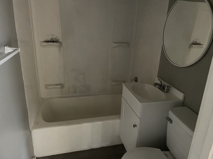 618 Grand Ave - Photo 2 of 7