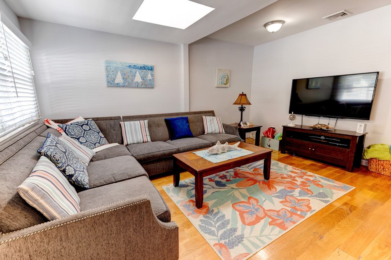 39 Virginia Avenue - Photo 6 of 16