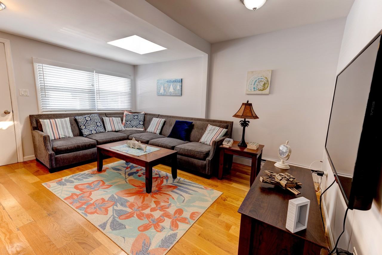 39 Virginia Avenue - Photo 5 of 16