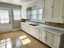 featured image of 724 E Walnut St