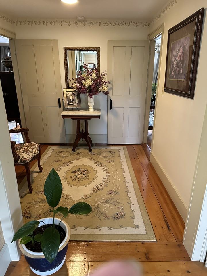 21 Tuthill - Photo 3 of 7