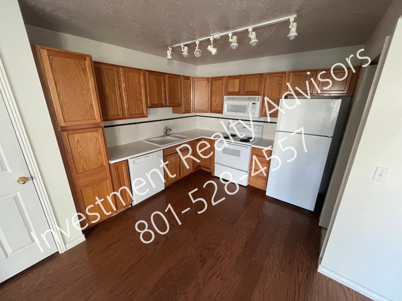 8057 W Copperfield Pl #22 - Photo 3 of 13