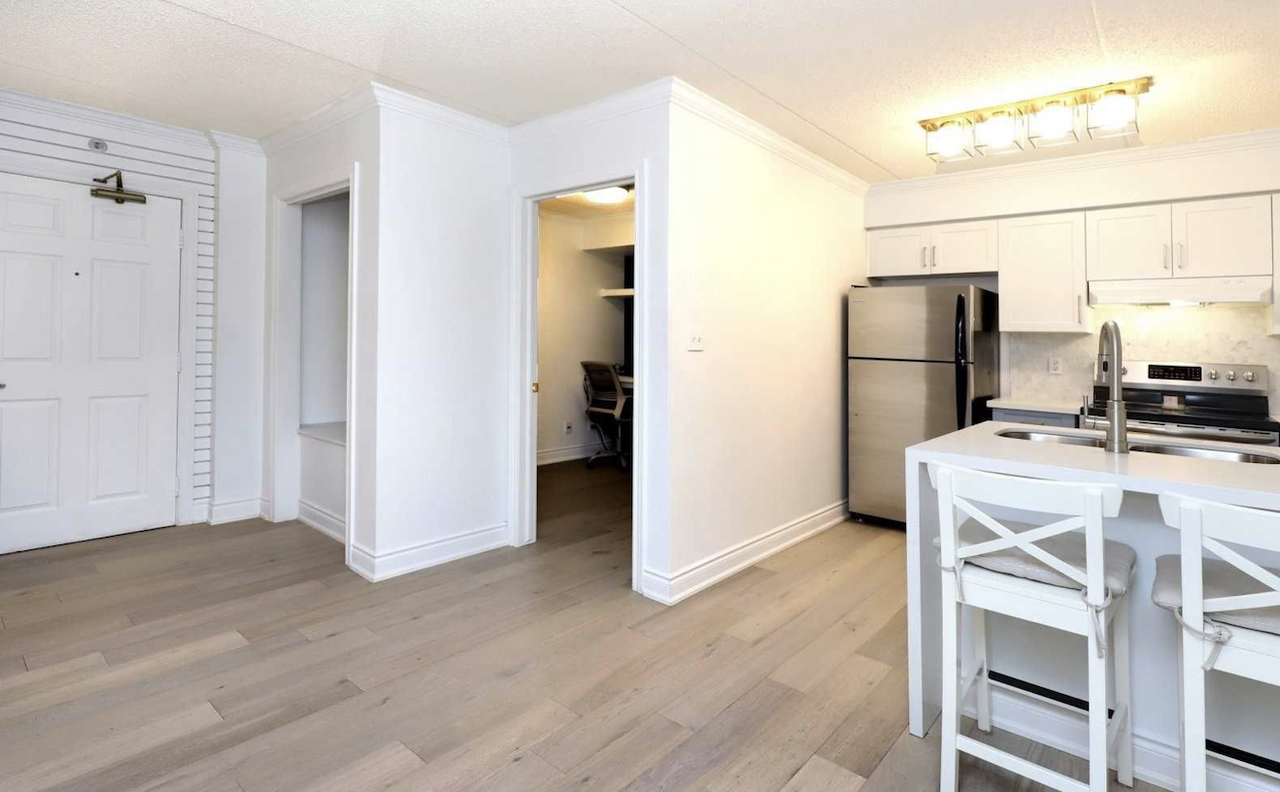 1470 Bishops Gate #106 - Photo 3 of 11