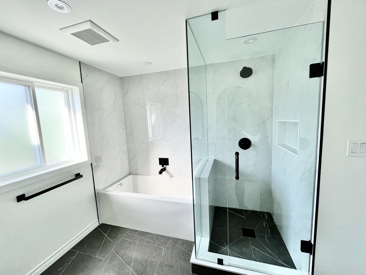 412 Exmoor Street - Photo 3 of 17