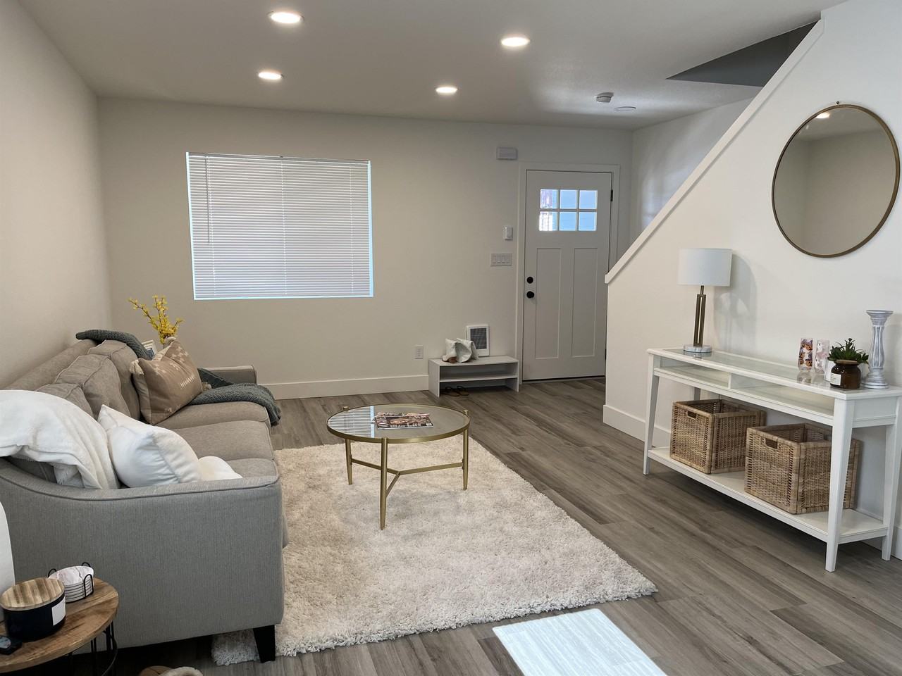 931 Prospect St #2 - Photo 2 of 10