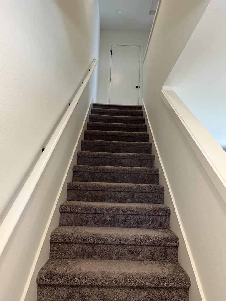 931 Prospect St #2 - Photo 6 of 10