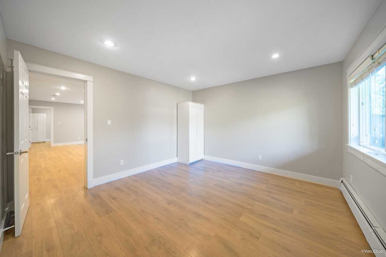 7014 Hastings Street - Photo 7 of 20