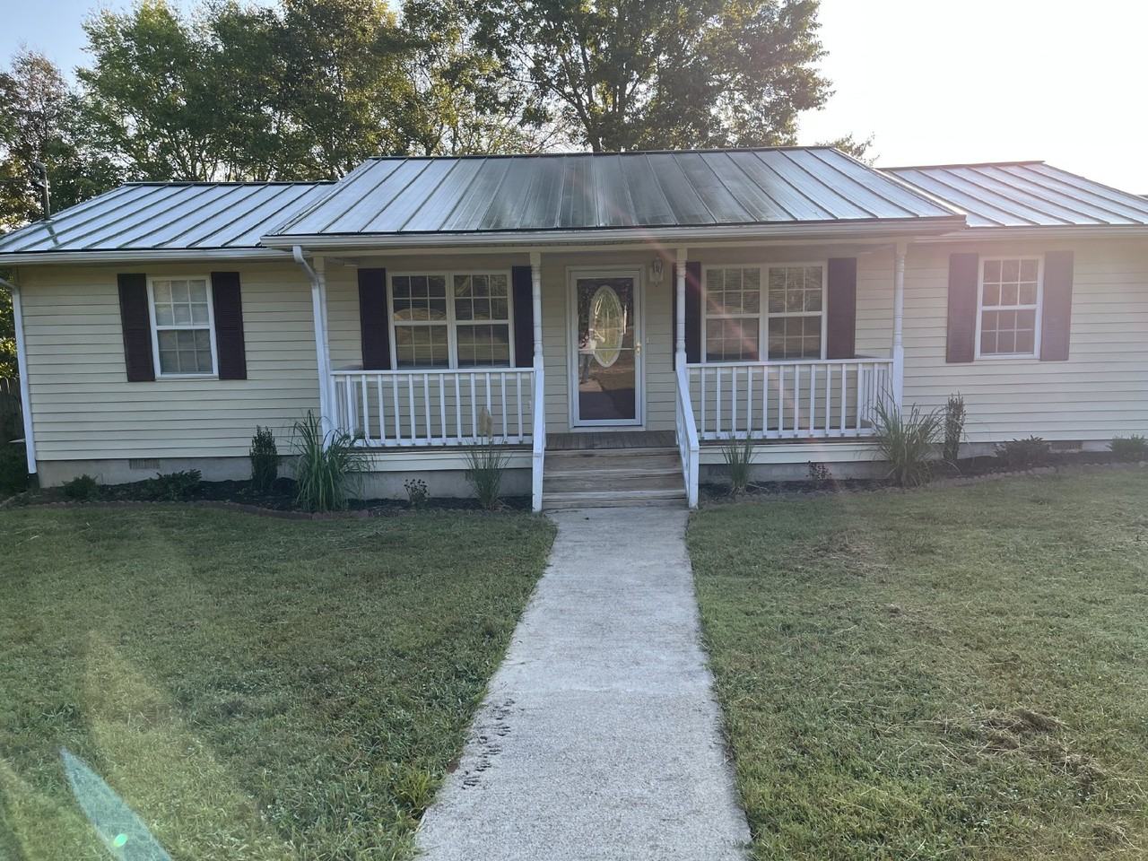 11031 S Windrow Rd - Photo 2 of 26