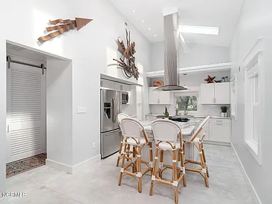 107 Sunshine Ct - Photo 5 of 18