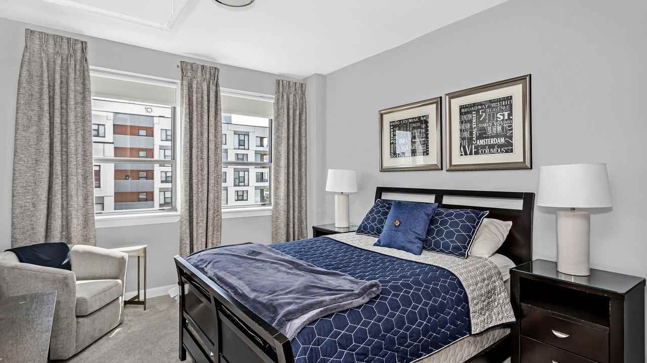 511 511 West Division Street - 1Unit 706 #1 - Photo 7 of 11