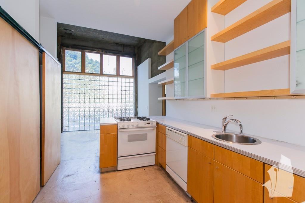 4715 N Damen Ave - Photo 2 of 10