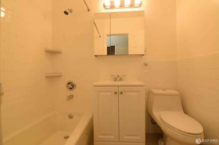 28 West 47th Street - Photo 5 of 6