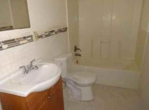 2744 Westervelt Ave - Photo 2 of 3