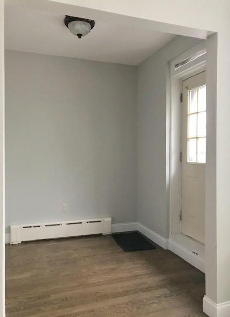 556 81st St - Photo 4 of 10