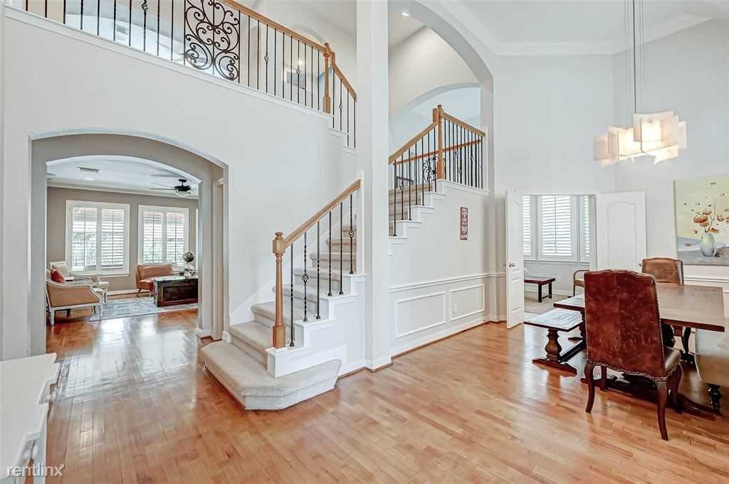 5424 Cranston Ct - Photo 2 of 16