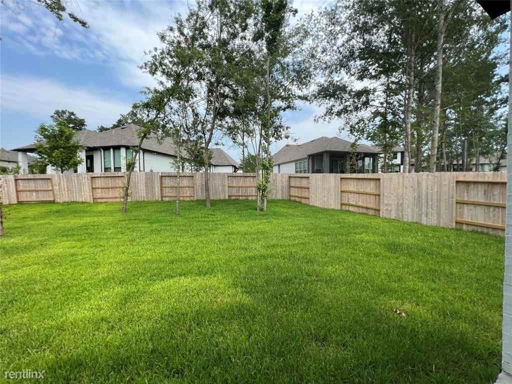 234 Sky Top Dr - Photo 2 of 12