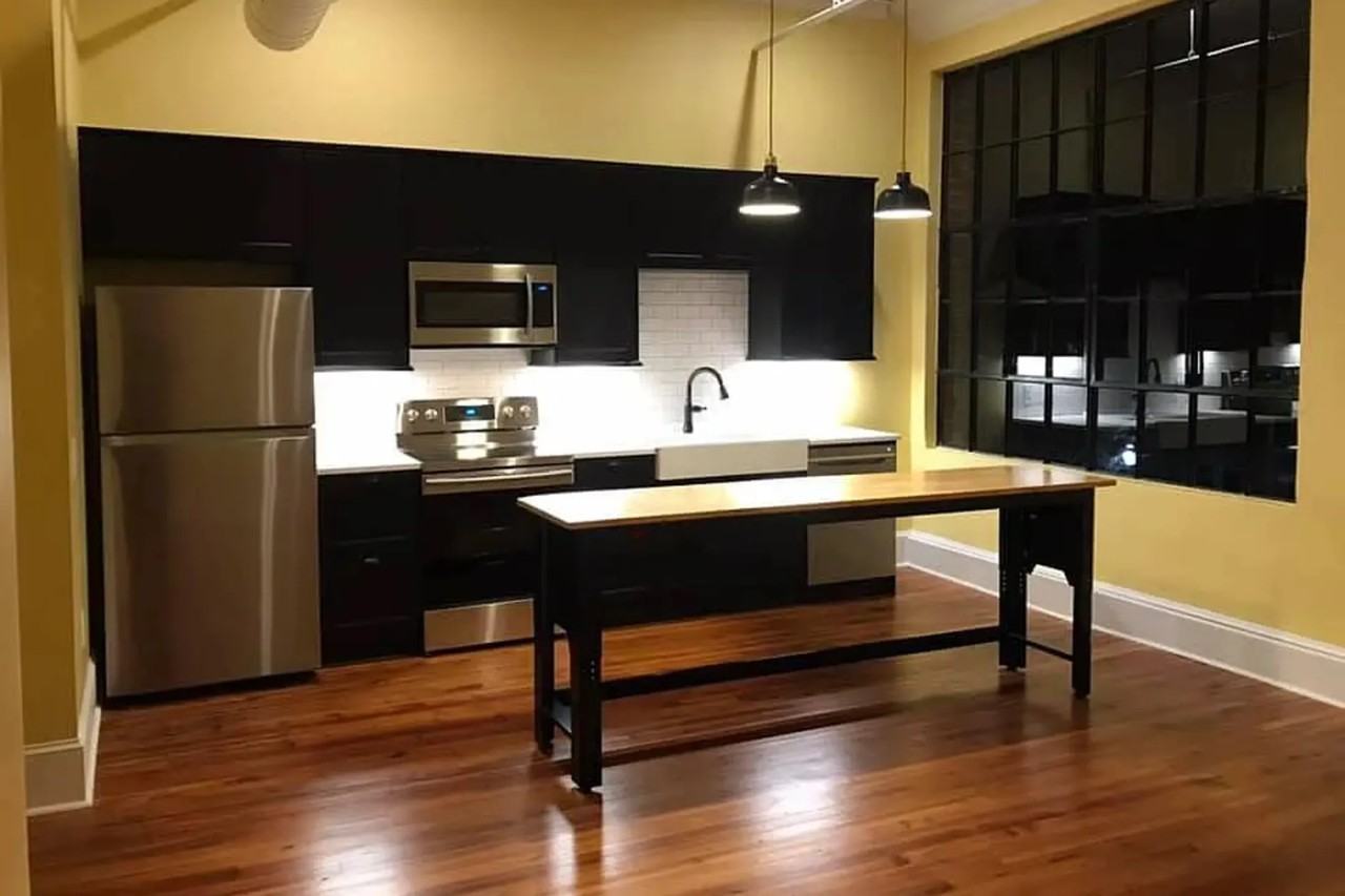 126 E Innes St - Photo 3 of 10