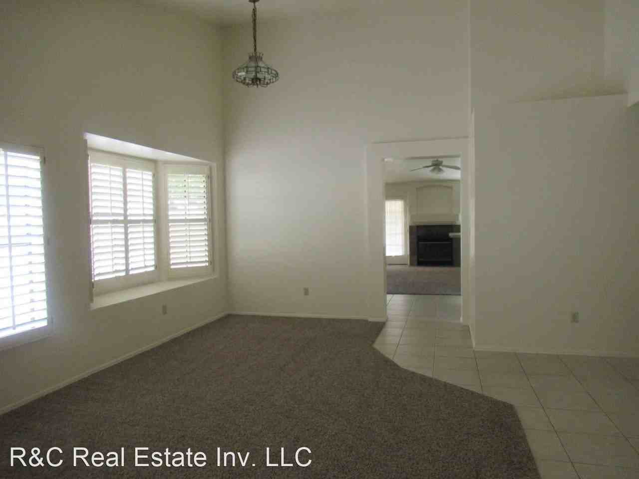 5313 E Hobart St - Photo 2 of 18