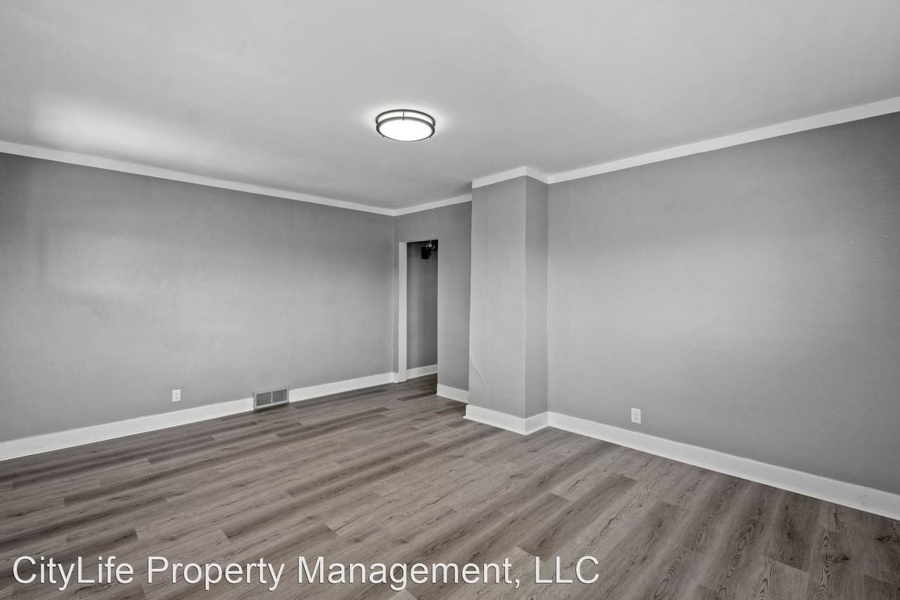 1744 Highland Ave - Photo 3 of 22