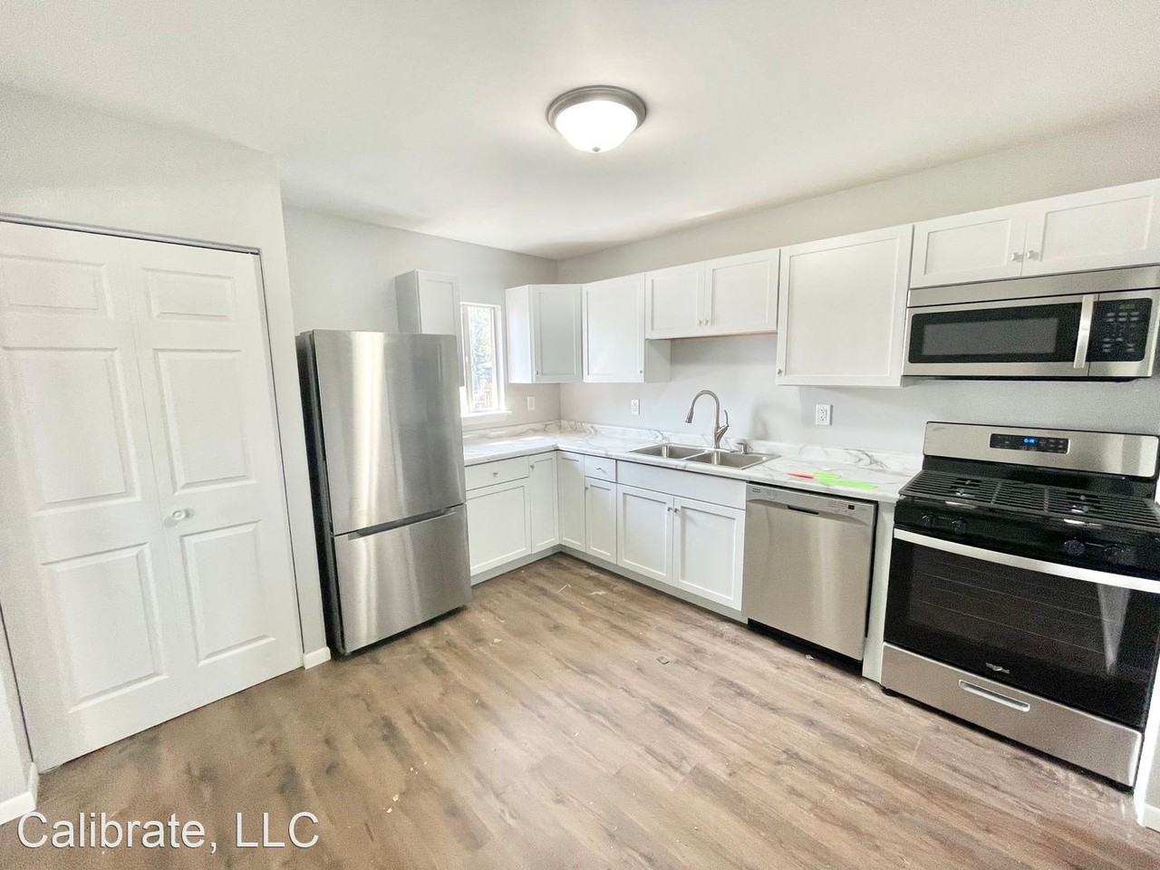 918 N Arbogast St - Photo 3 of 11