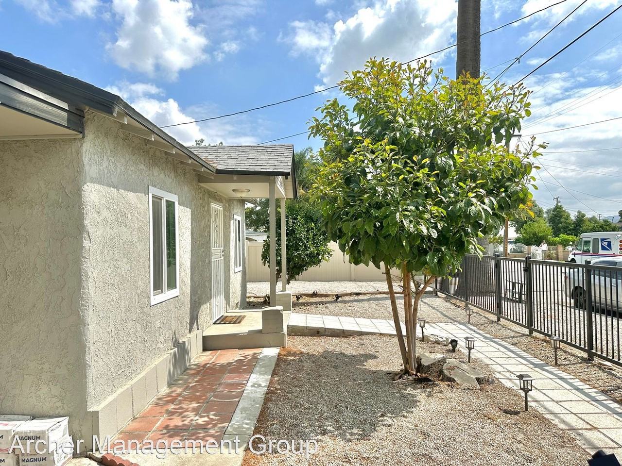1013 Stevenson St - Photo 2 of 15