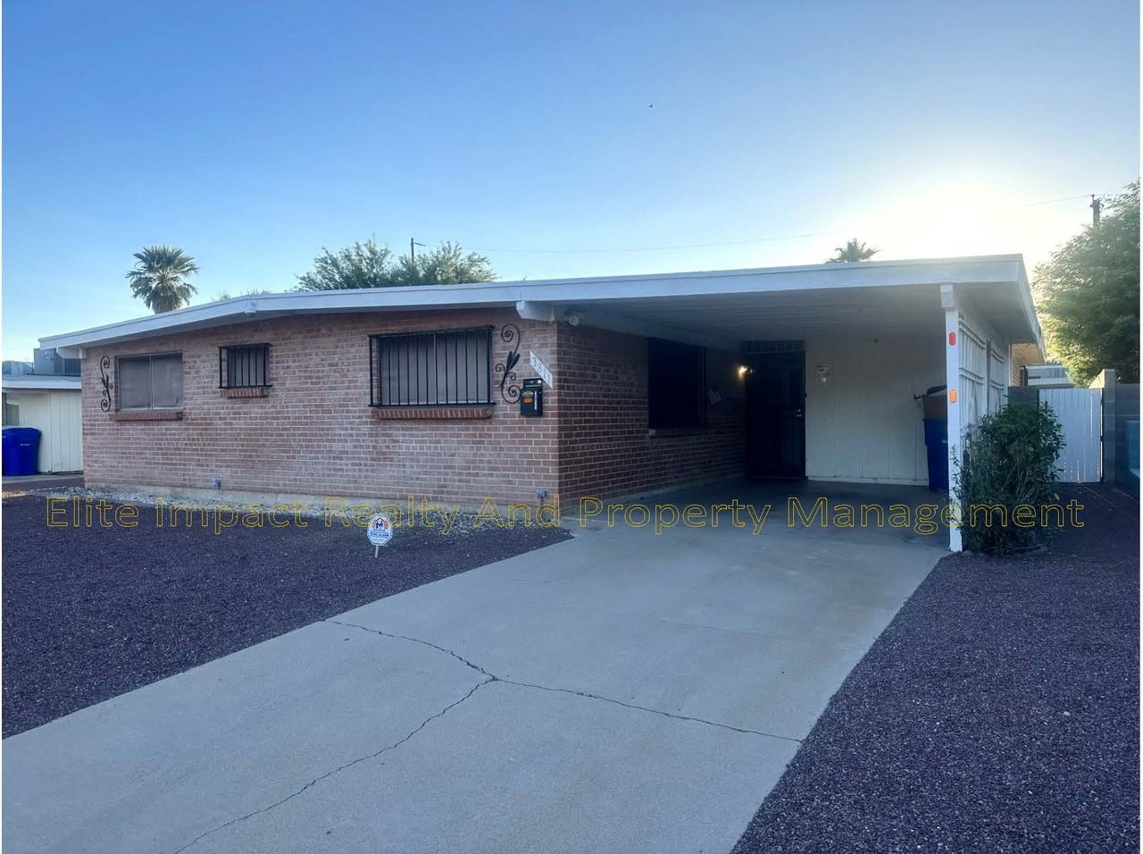 3811 N Reno Ave #1 - Photo 2 of 38