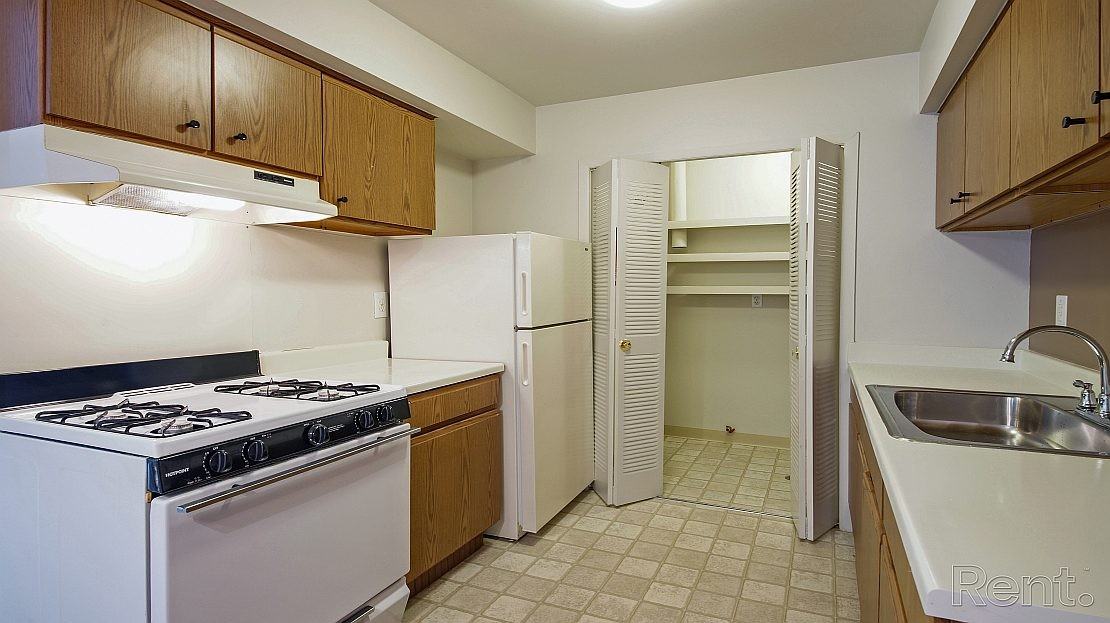 Apartments for Rent In Westland, MI Find 42 Condos & Other Rentals