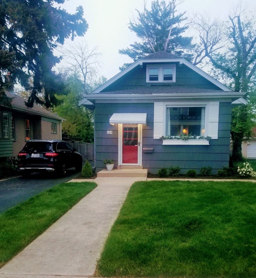 209 N Berteau Ave #NA - Photo 2 of 4