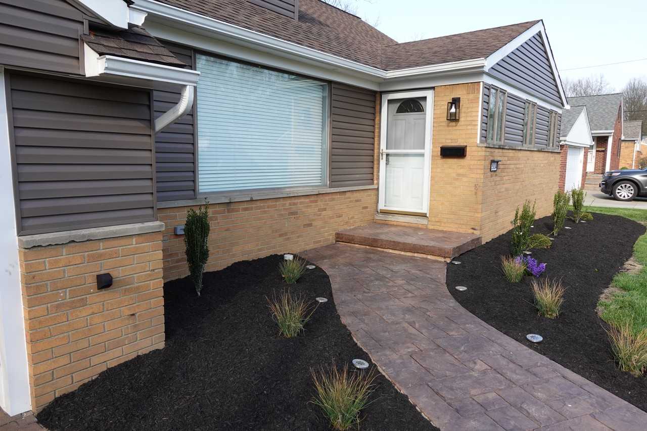 25034 Sunset Oval #NA - Photo 2 of 49