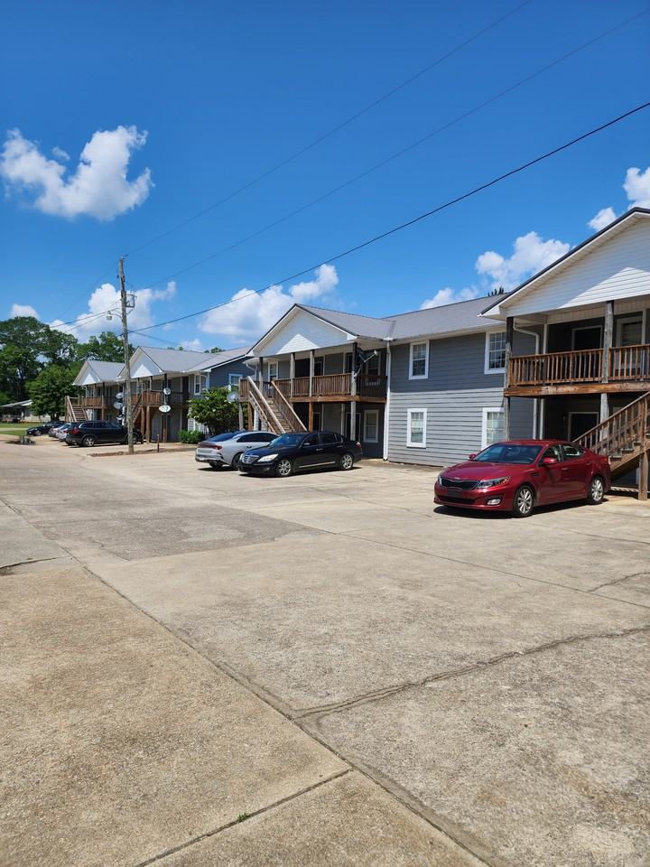 Country Side Ln #249B - Photo 2 of 10