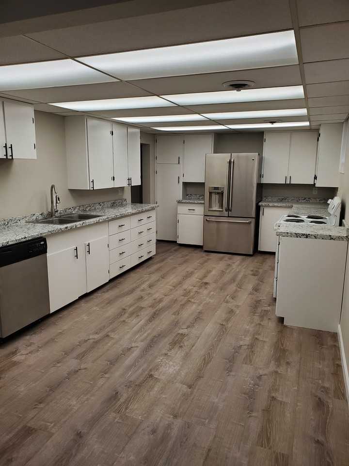 409 S Spokane Ave #B - Photo 2 of 4