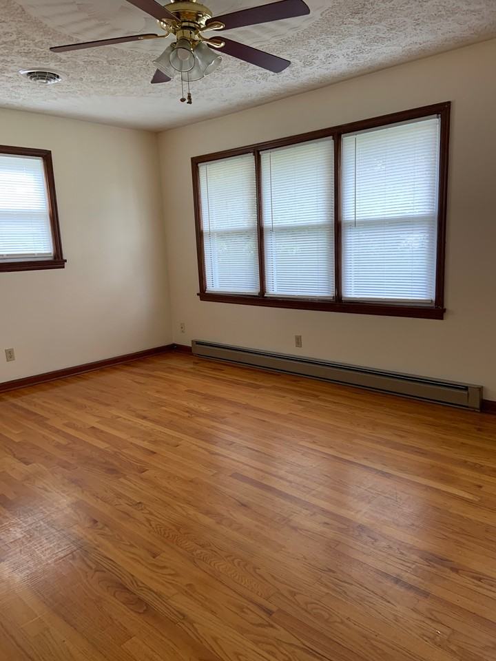 5782 William Dr #NA - Photo 3 of 7