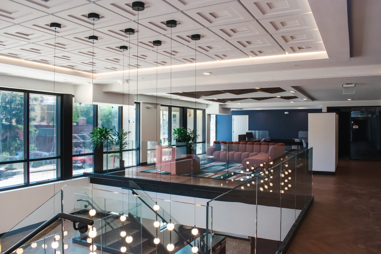 Nova - Photo 3 of 41