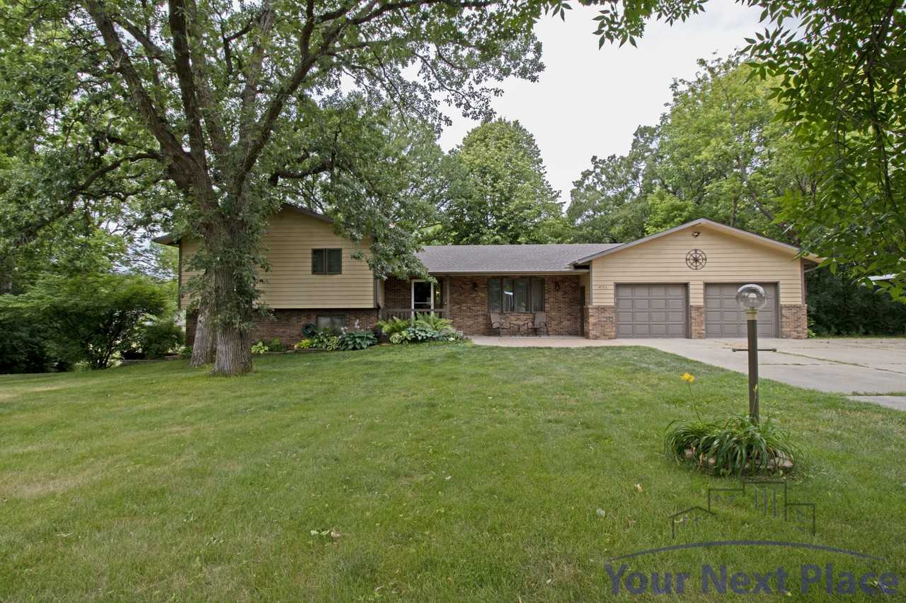 4766 15th Avenue Southeast - Photo 2 of 37