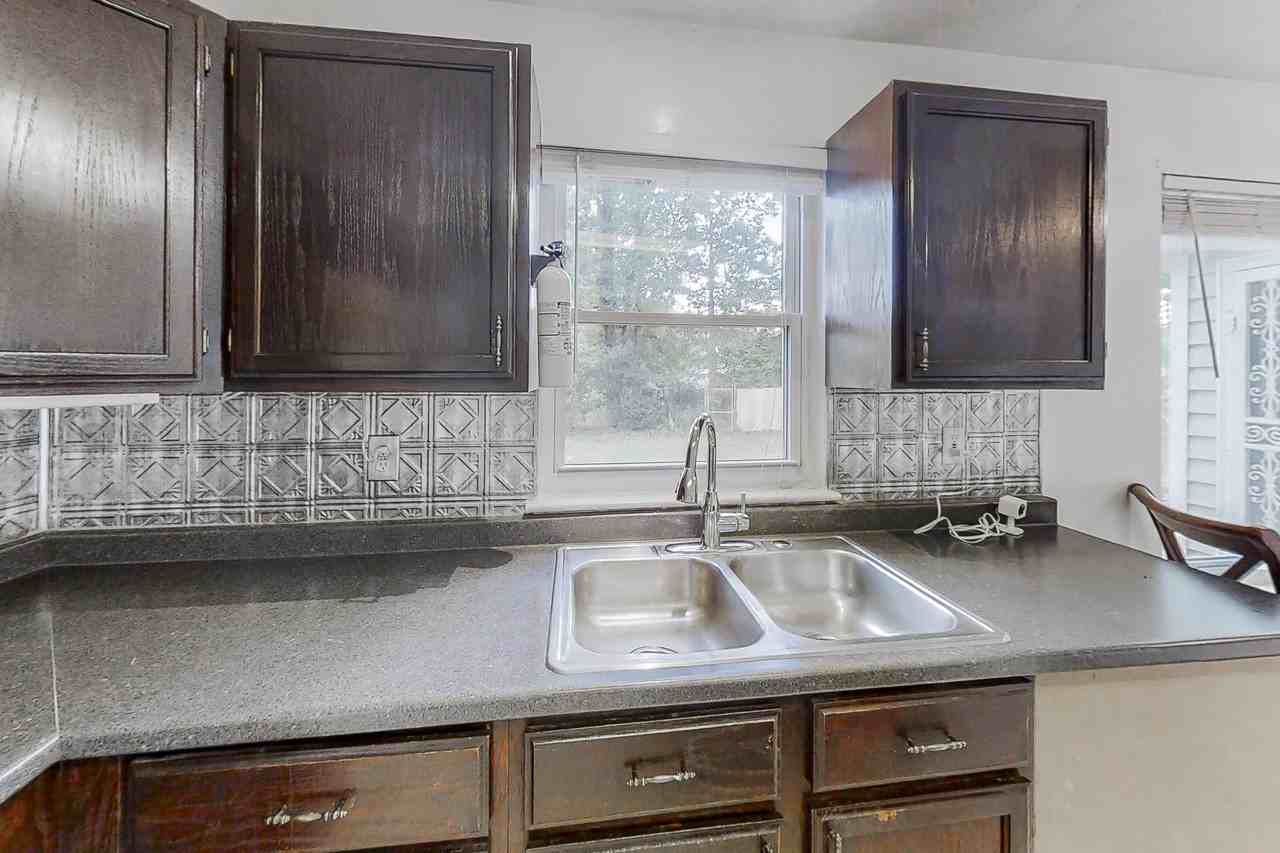 Wellington Ter - Photo 7 of 32