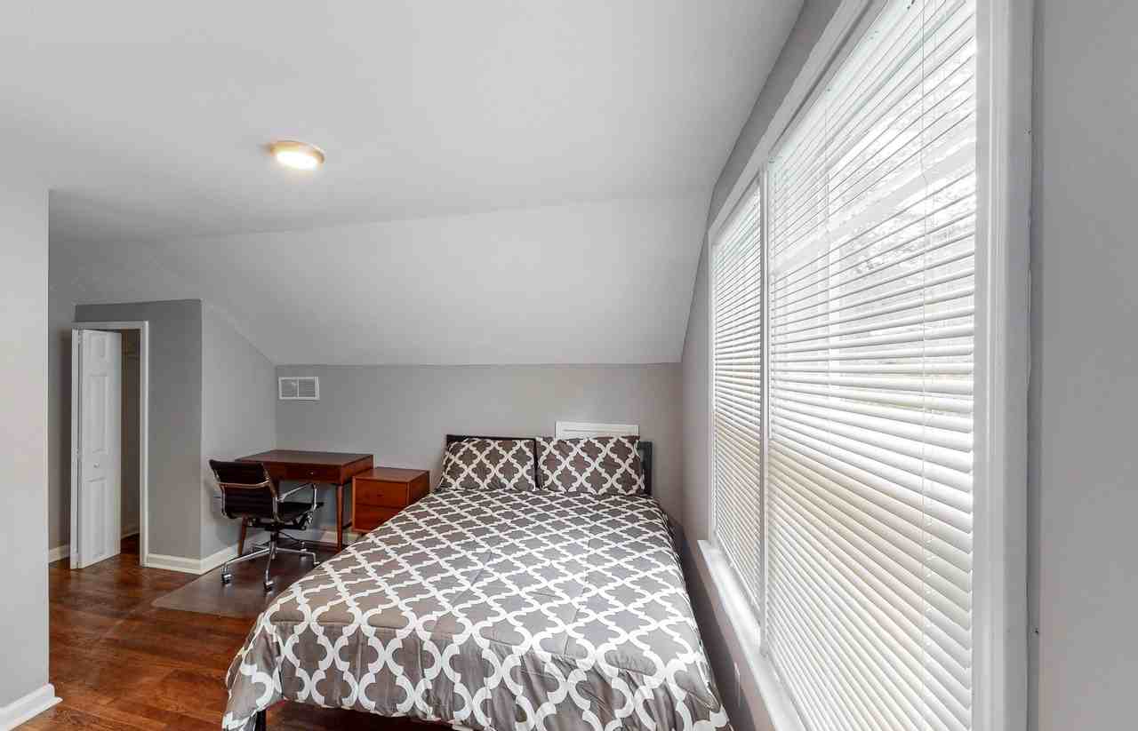 Sylvan Rd - Photo 7 of 8