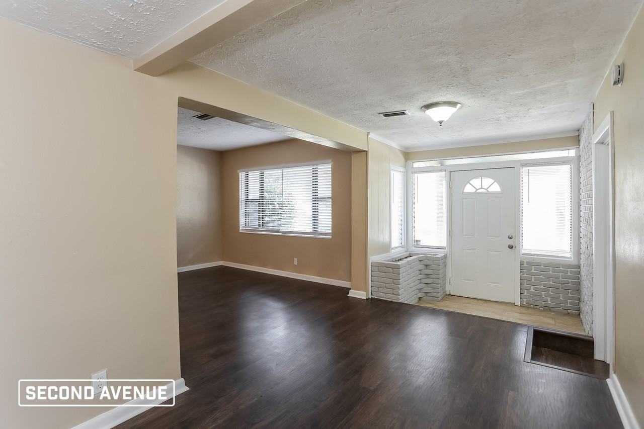 406 Nightingale Rd - Photo 6 of 17