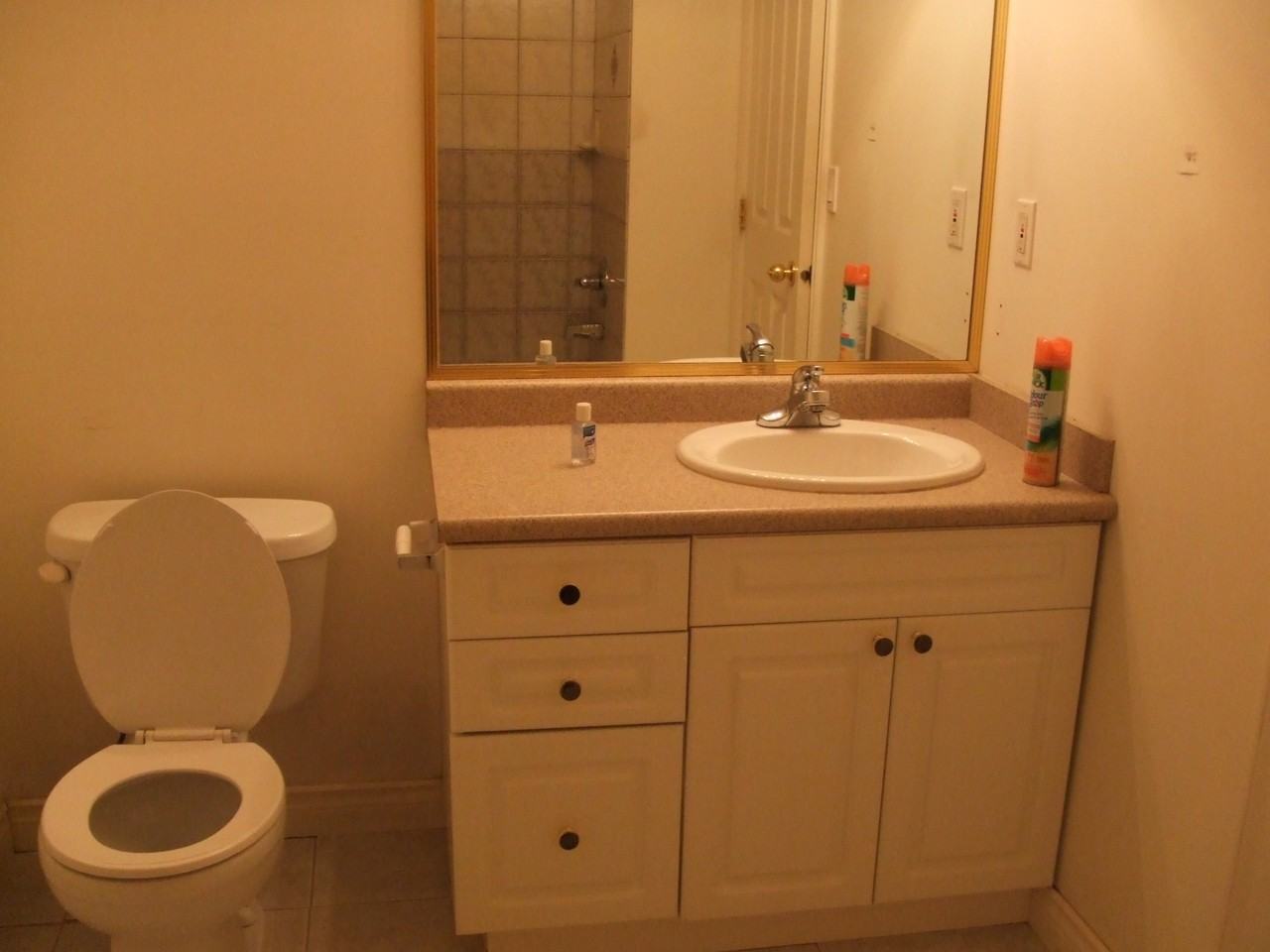 1987 Brunette Avenue - Photo 3 of 5