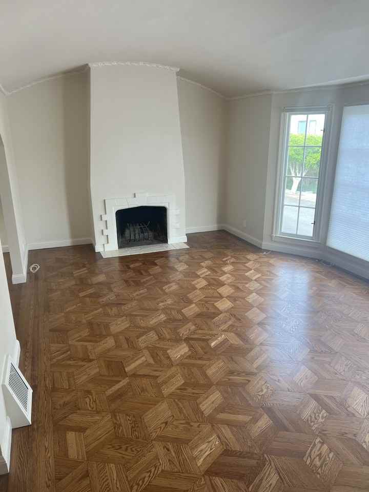 2645 Chestnut Street - Photo 2 of 20