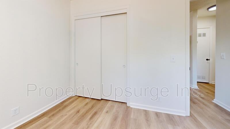 425 Nelson Ave #2 - Photo 7 of 15