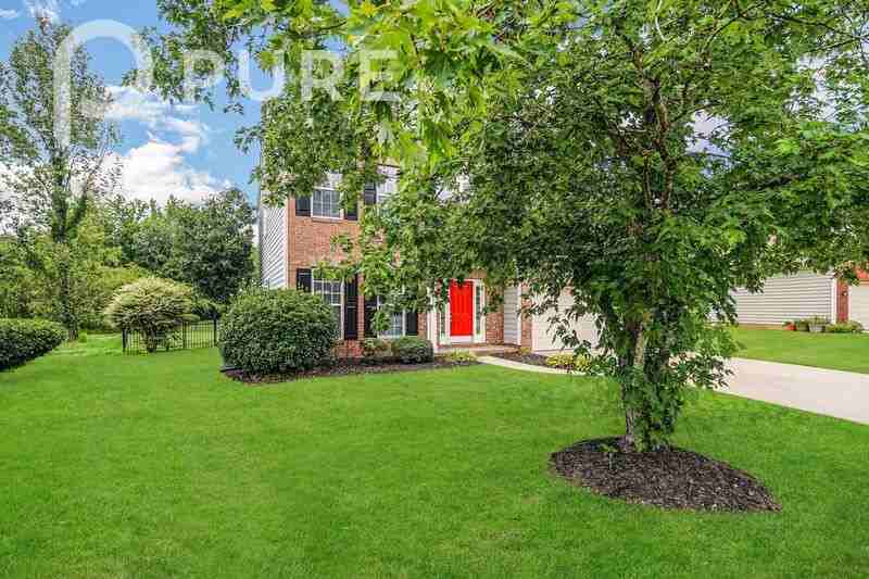 4256 Dovewood Ct - Photo 2 of 29