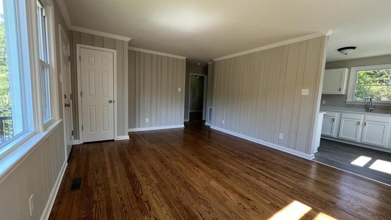 2802 Kulman Pl - Photo 2 of 12