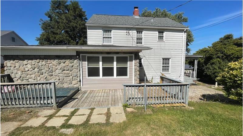 134 Troy Pl - Photo 2 of 14