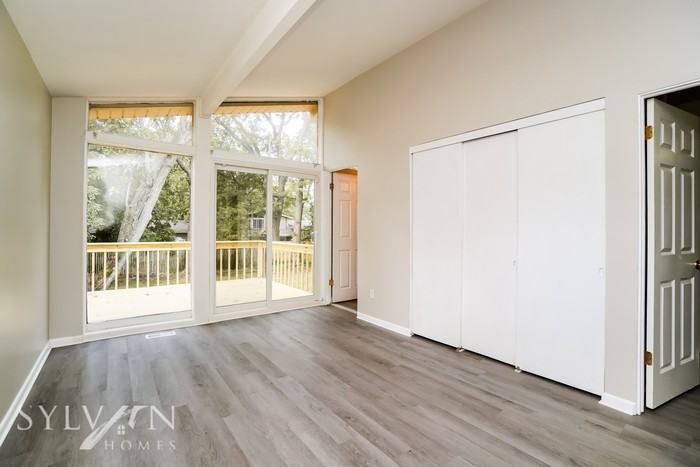 1217 Elco Ave - Photo 3 of 16